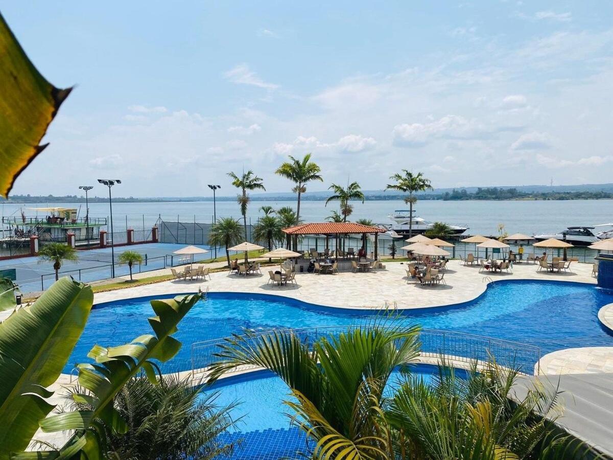 Flat Beira Lago No Centro De Bsb Brasília Eksteriør billede